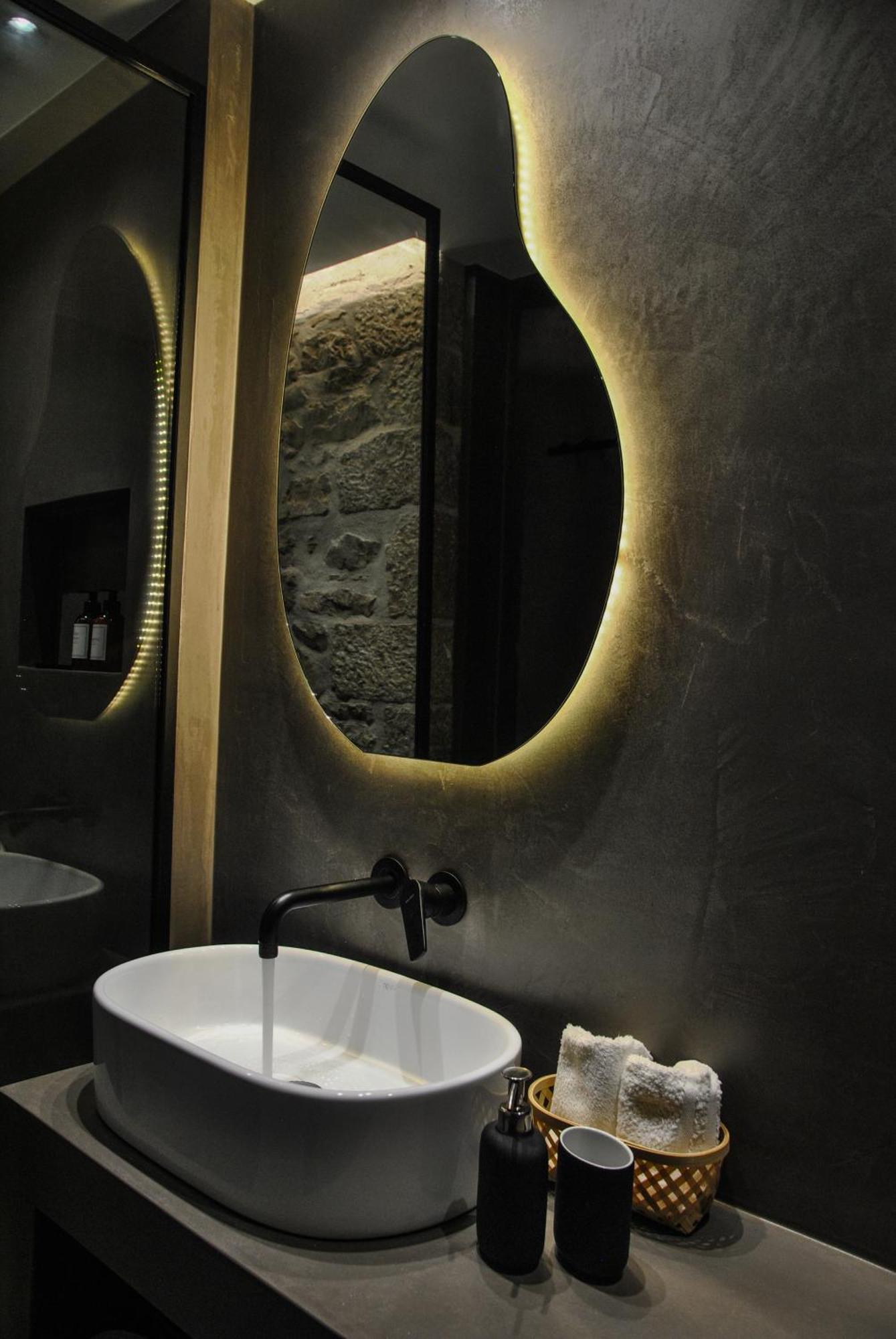 Luxury House In - Sk *